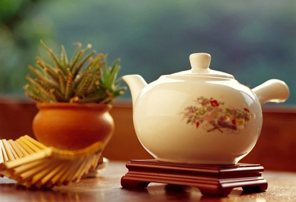 китайский фарфоровый чайник e1512392737960 - Правила заваривания чая!